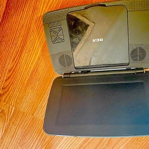RCA Portable DVD Player